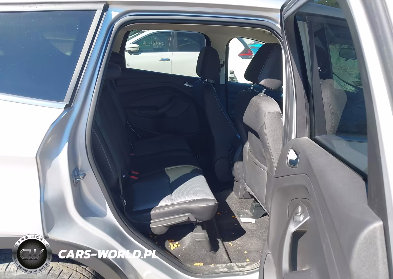 2017 Ford Escape Se VIN:1FMCU9GDXHUF00469 - 8