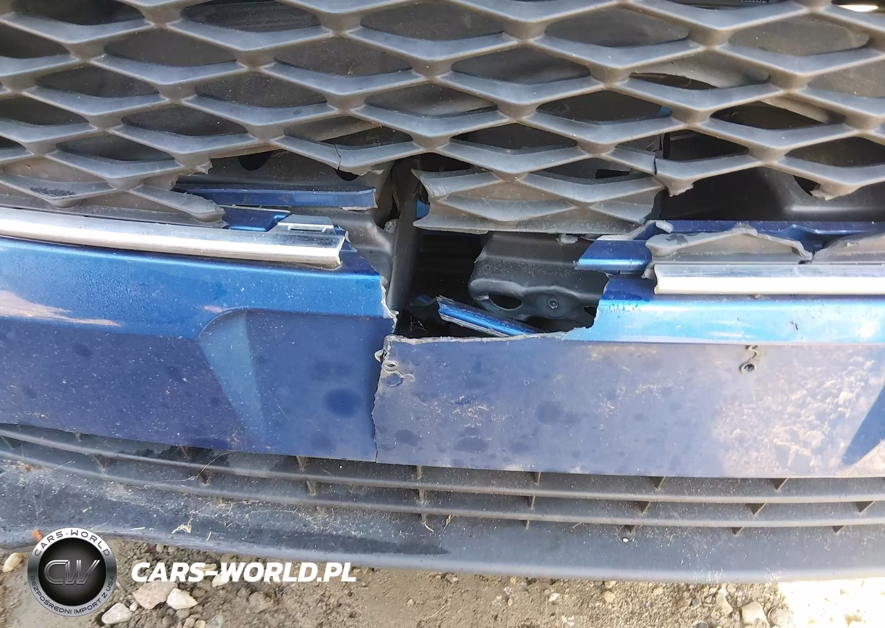 2018 Ford Focus Se VIN:1FADP3F27JL285244 - 13