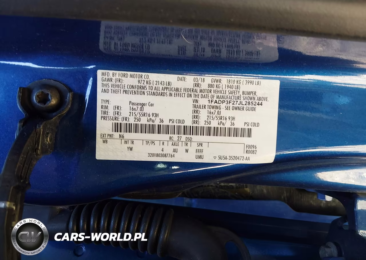 2018 Ford Focus Se VIN:1FADP3F27JL285244 - 9