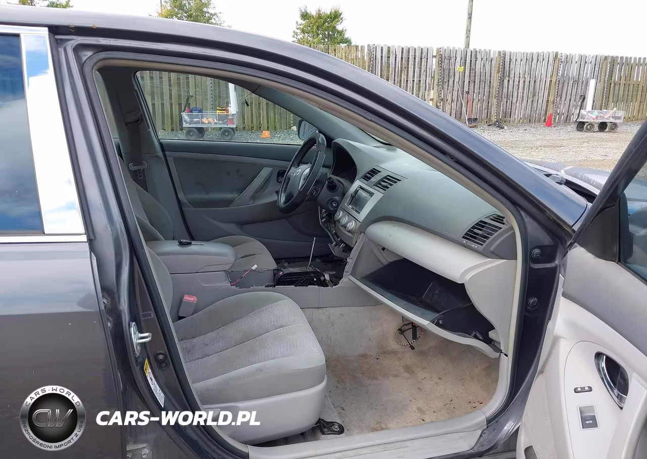 2010 Toyota Camry Le VIN:4T1BF3EK6AU035506 - 5