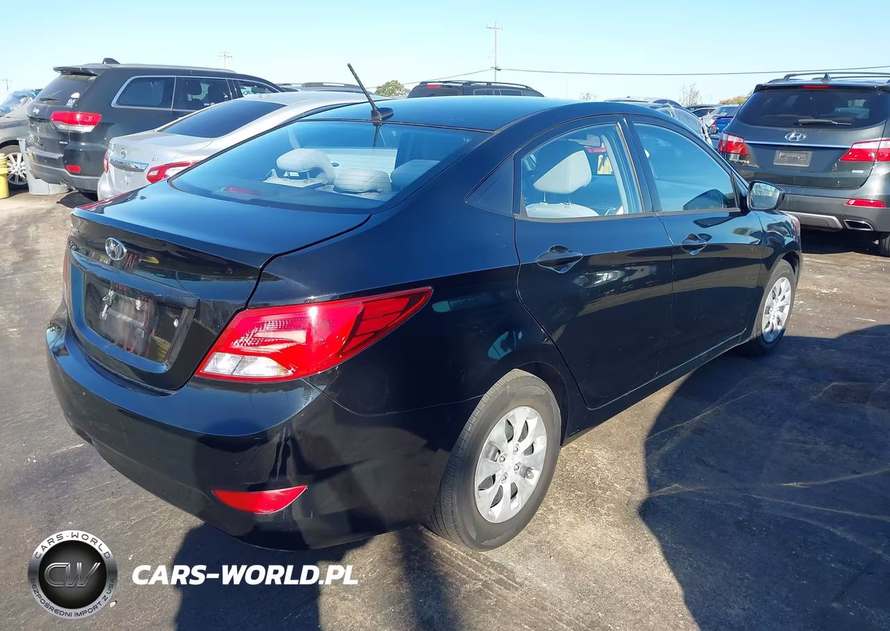 2016 Hyundai Accent Se VIN:KMHCT4AE2GU083161 - 4