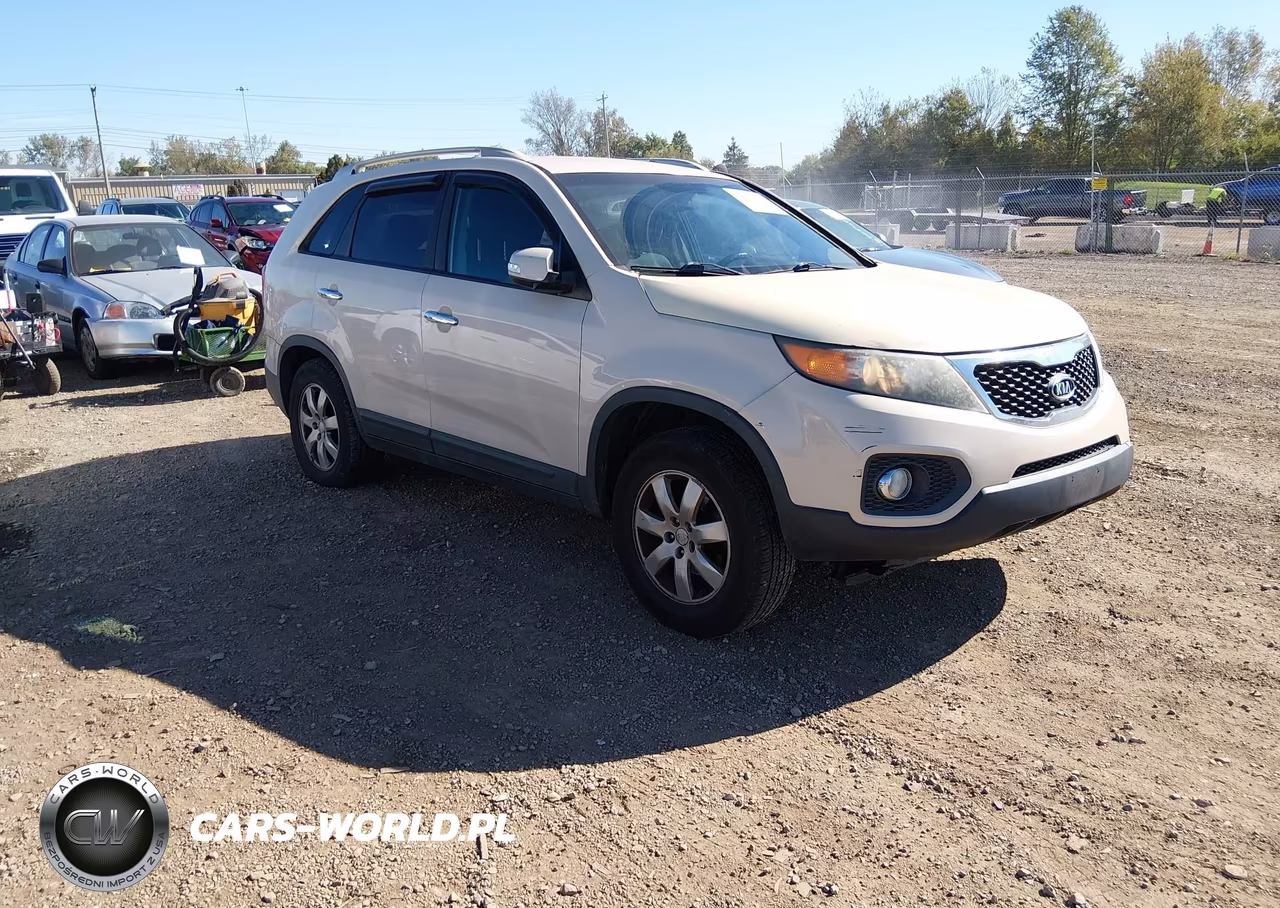 2011 Kia Sorento Lx VIN:5XYKT3A1XBG115260 - 1
