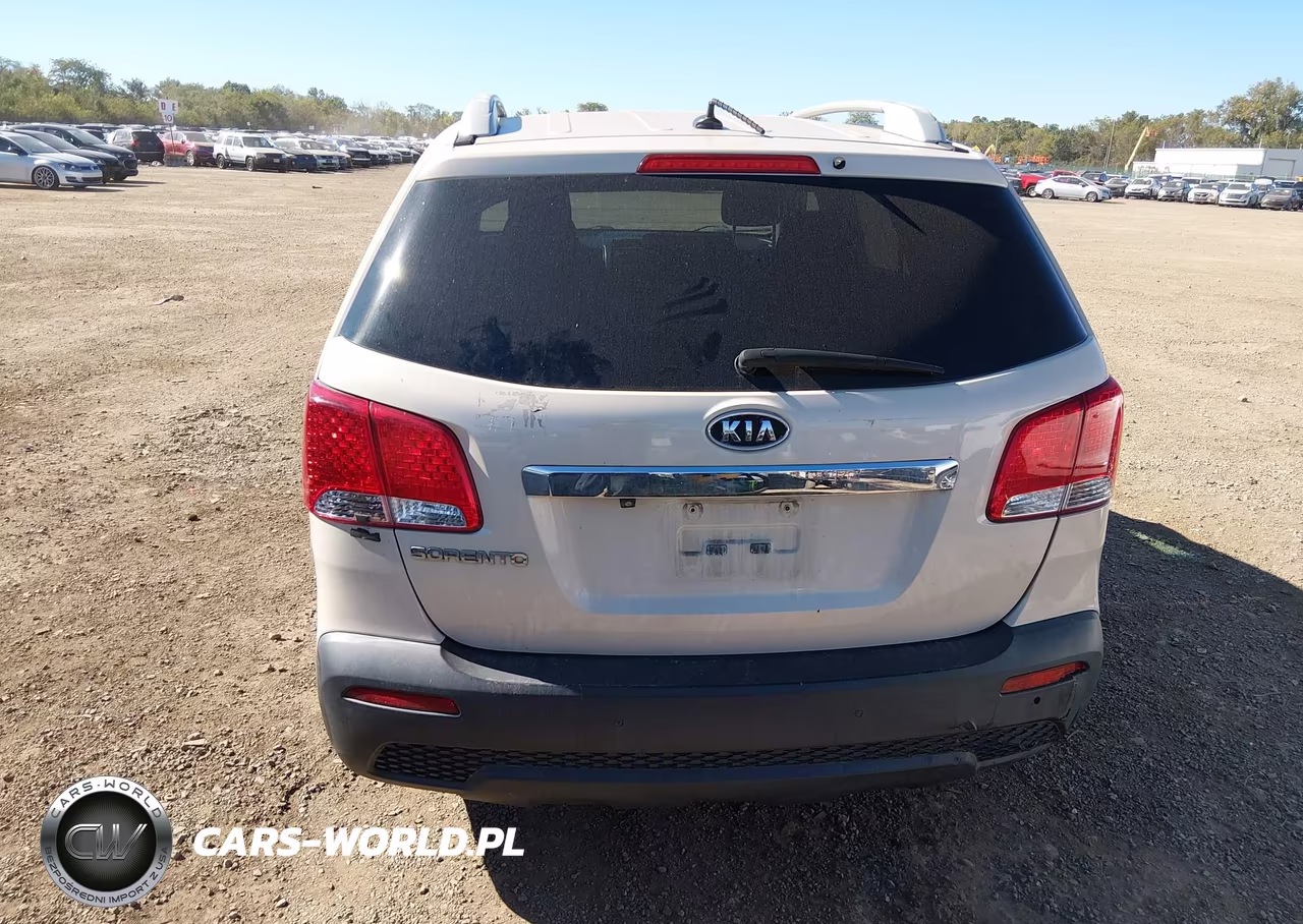 2011 Kia Sorento Lx VIN:5XYKT3A1XBG115260 - 16