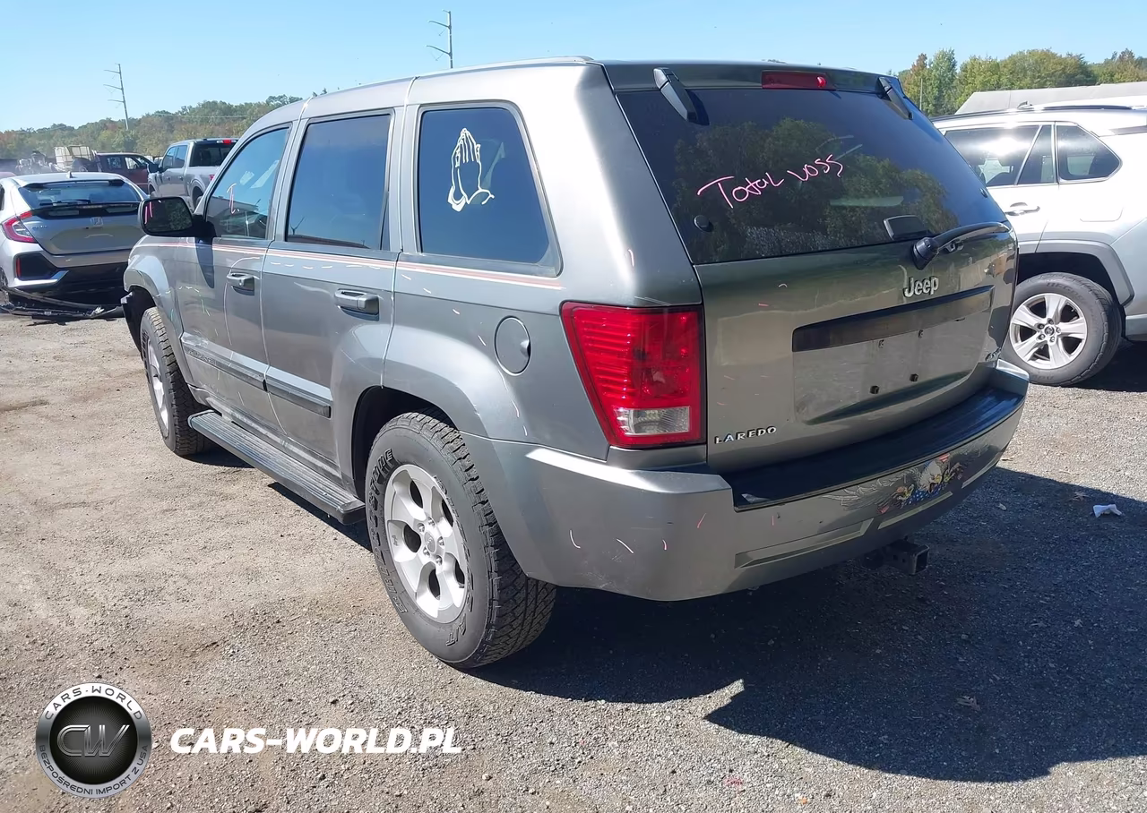 2007 Jeep Grand Cherokee Laredo VIN:1J8GR48K77C583508 - 3
