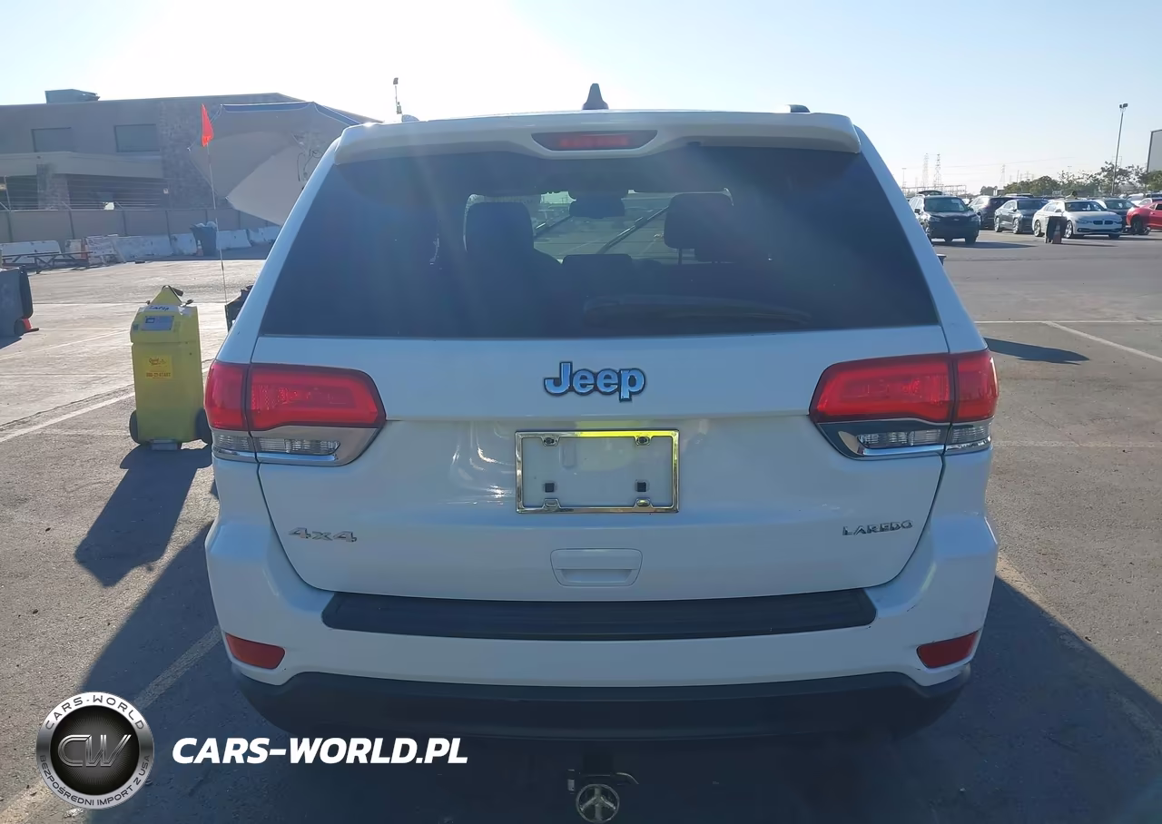 2014 Jeep Grand Cherokee Laredo VIN:1C4RJFAG8EC109394 - 16