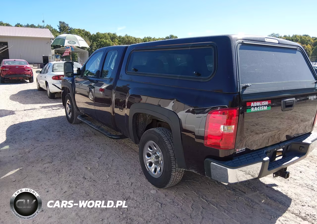 2009 Chevrolet Silverado 1500 Work Truck VIN:1GCEC19079Z172637 - 3