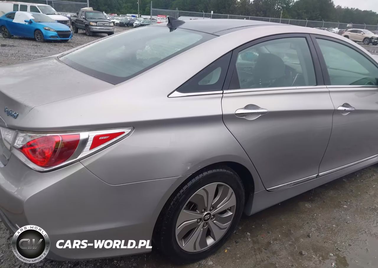 2013 Hyundai Sonata Hybrid Limited VIN:KMHEC4A42DA070732 - 6