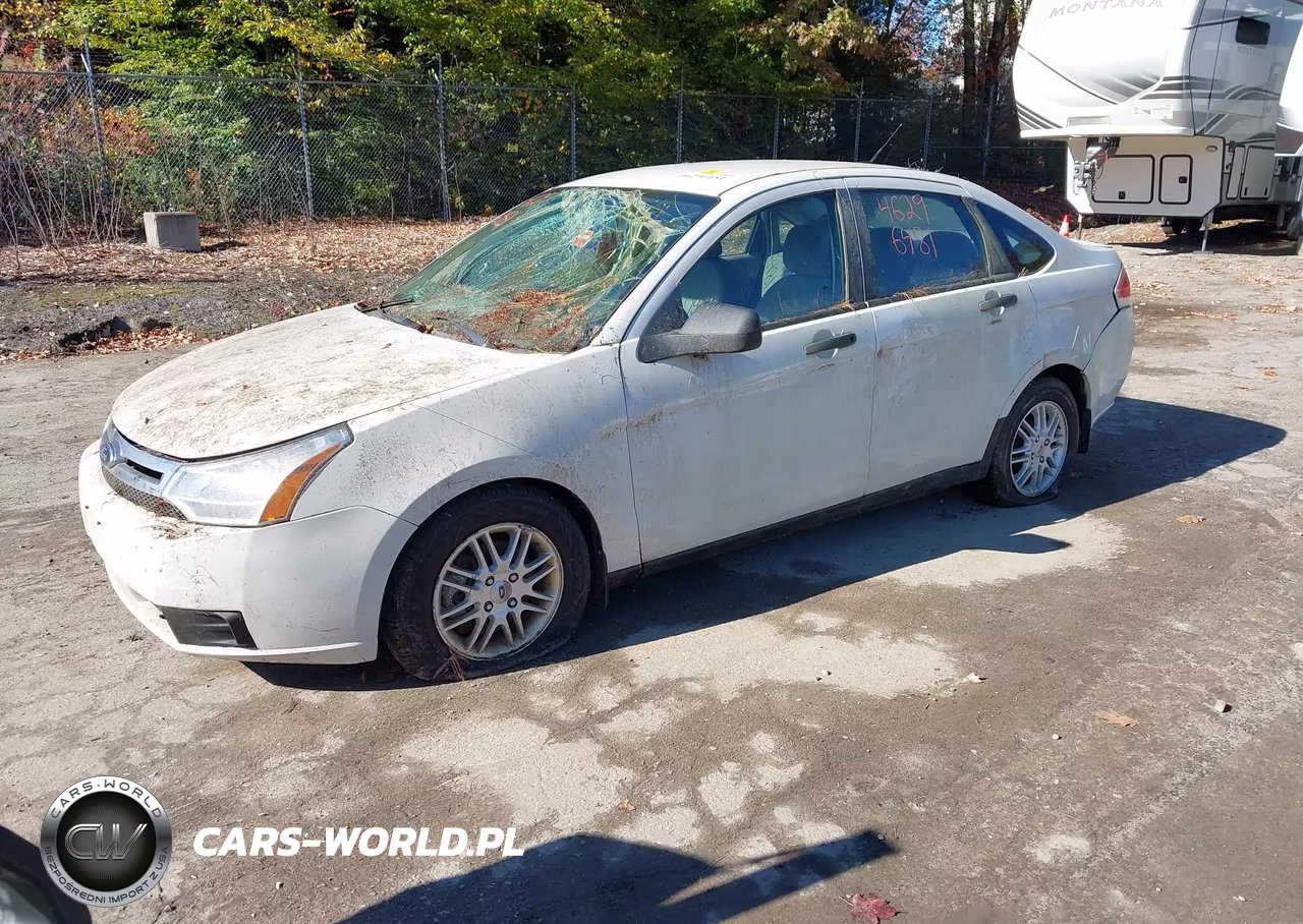 2009 Ford Focus Se VIN:1FAHP35N39W195869 - 2