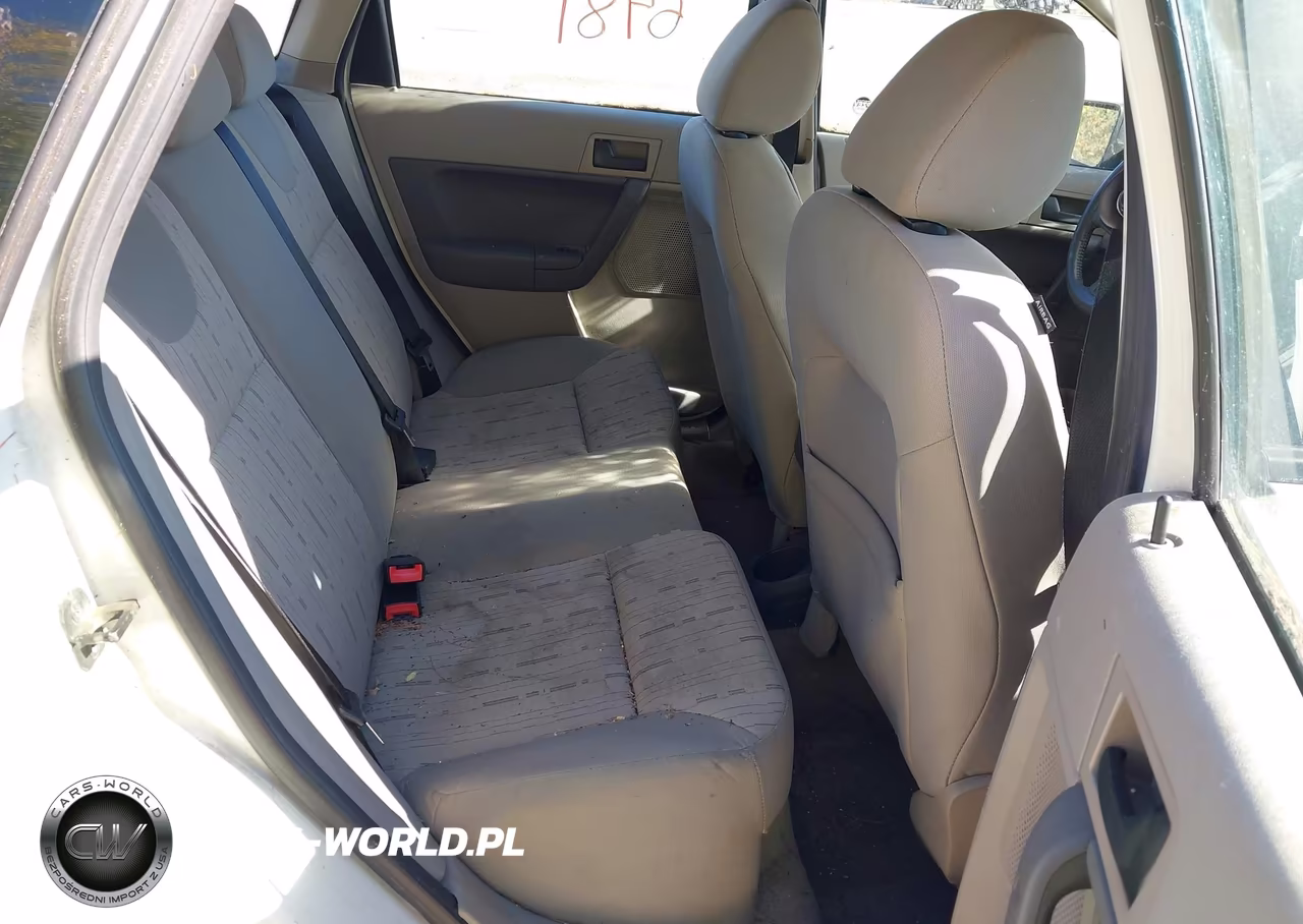 2009 Ford Focus Se VIN:1FAHP35N39W195869 - 8