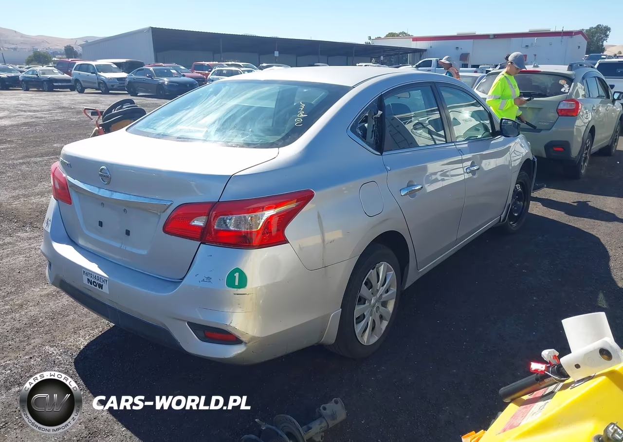 2016 Nissan Sentra S VIN:3N1AB7AP1GY336391 - 4