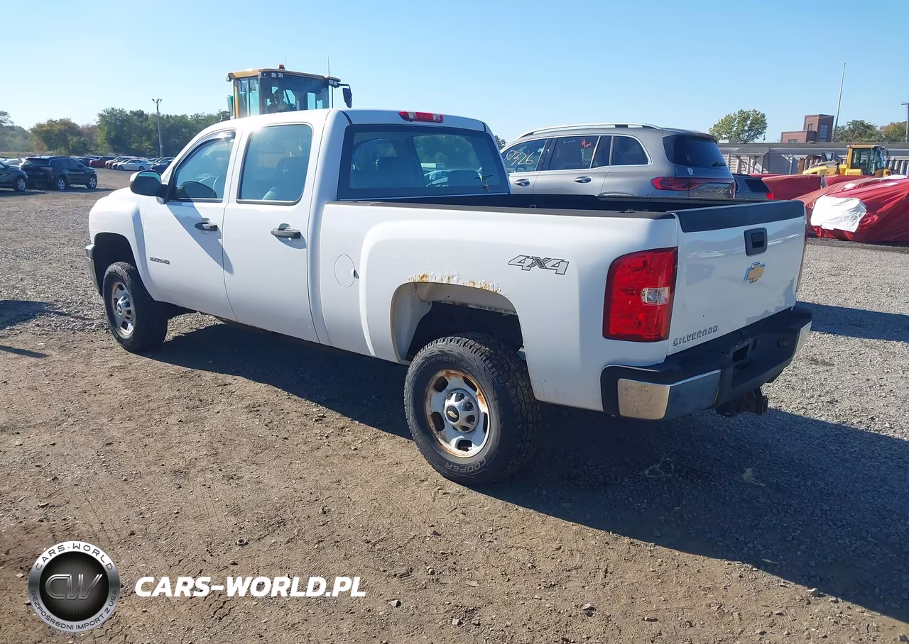 2011 Chevrolet Silverado 2500Hd Work Truck VIN:1GC1KVCG5BF116072 - 3