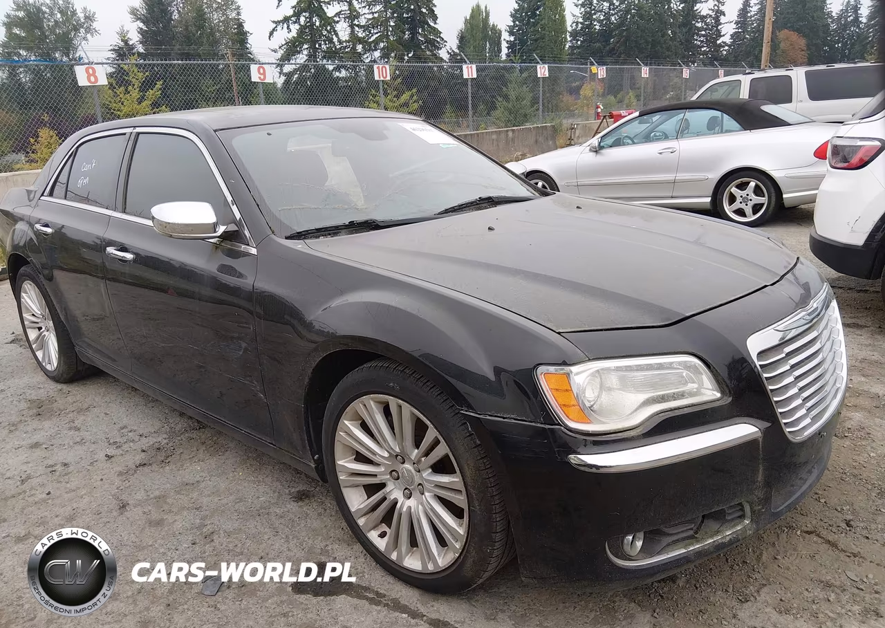 2012 Chrysler 300C – zdjęcie 1 z 13