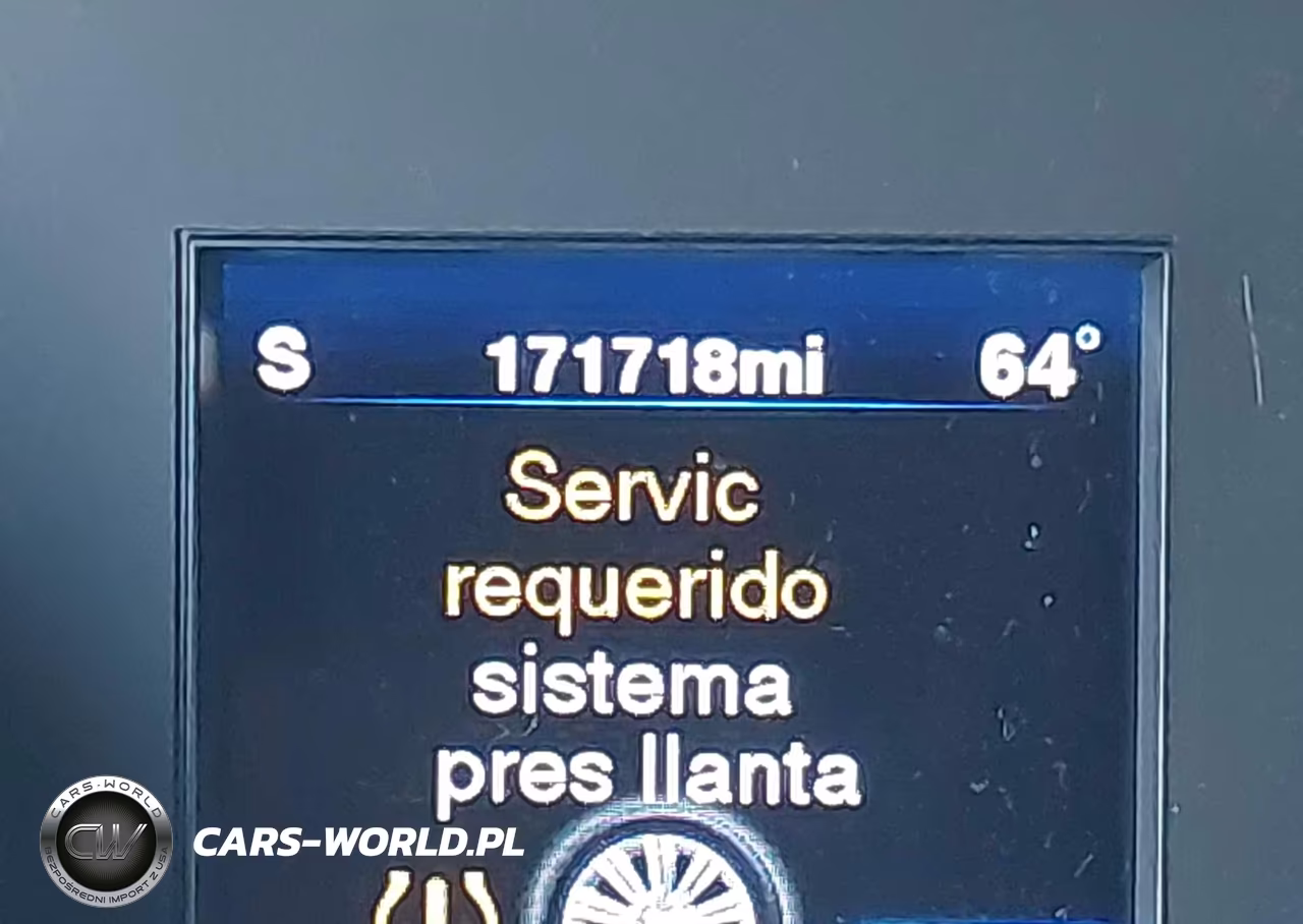 2012 Chrysler 300C VIN:2C3CCAET1CH151446 - 13