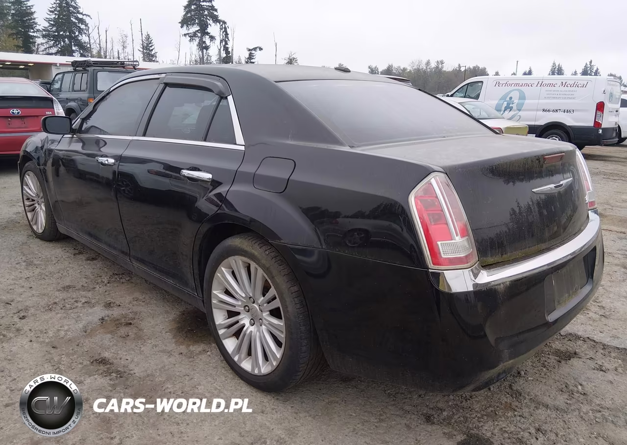 2012 Chrysler 300C VIN:2C3CCAET1CH151446 - 3