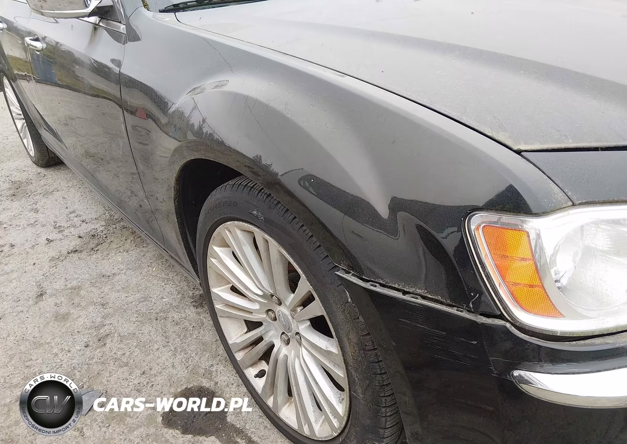 2012 Chrysler 300C VIN:2C3CCAET1CH151446 - 6