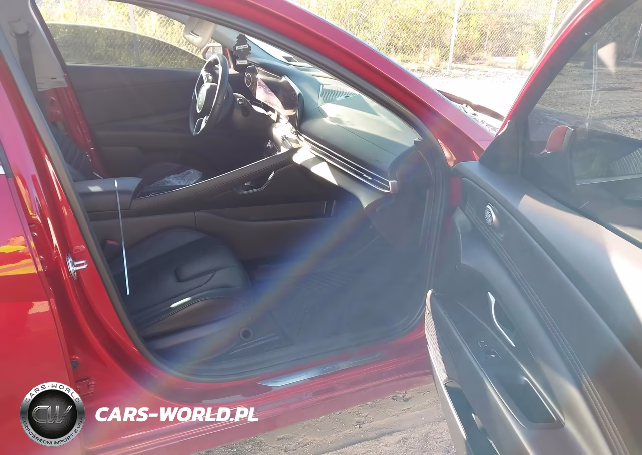 2024 Hyundai Elantra Limited VIN:KMHLP4DG4RU825855 - 5