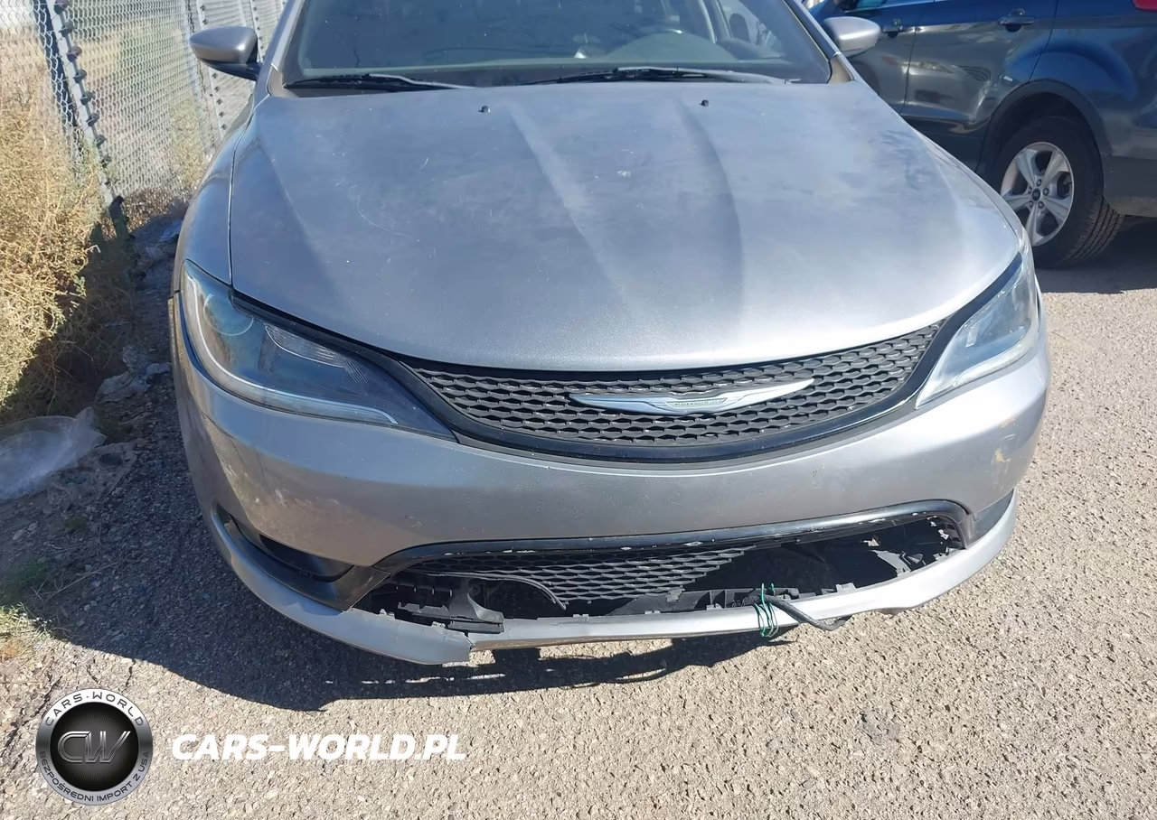 2015 Chrysler 200 S VIN:1C3CCCBB0FN725764 - 6