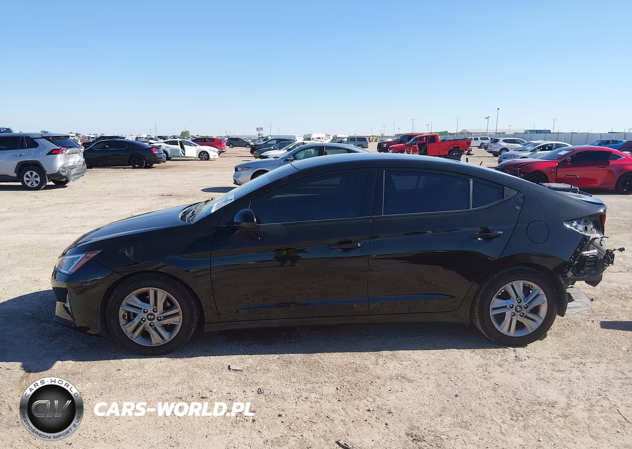 2019 Hyundai Elantra Sel VIN:5NPD84LF2KH493770 - 15