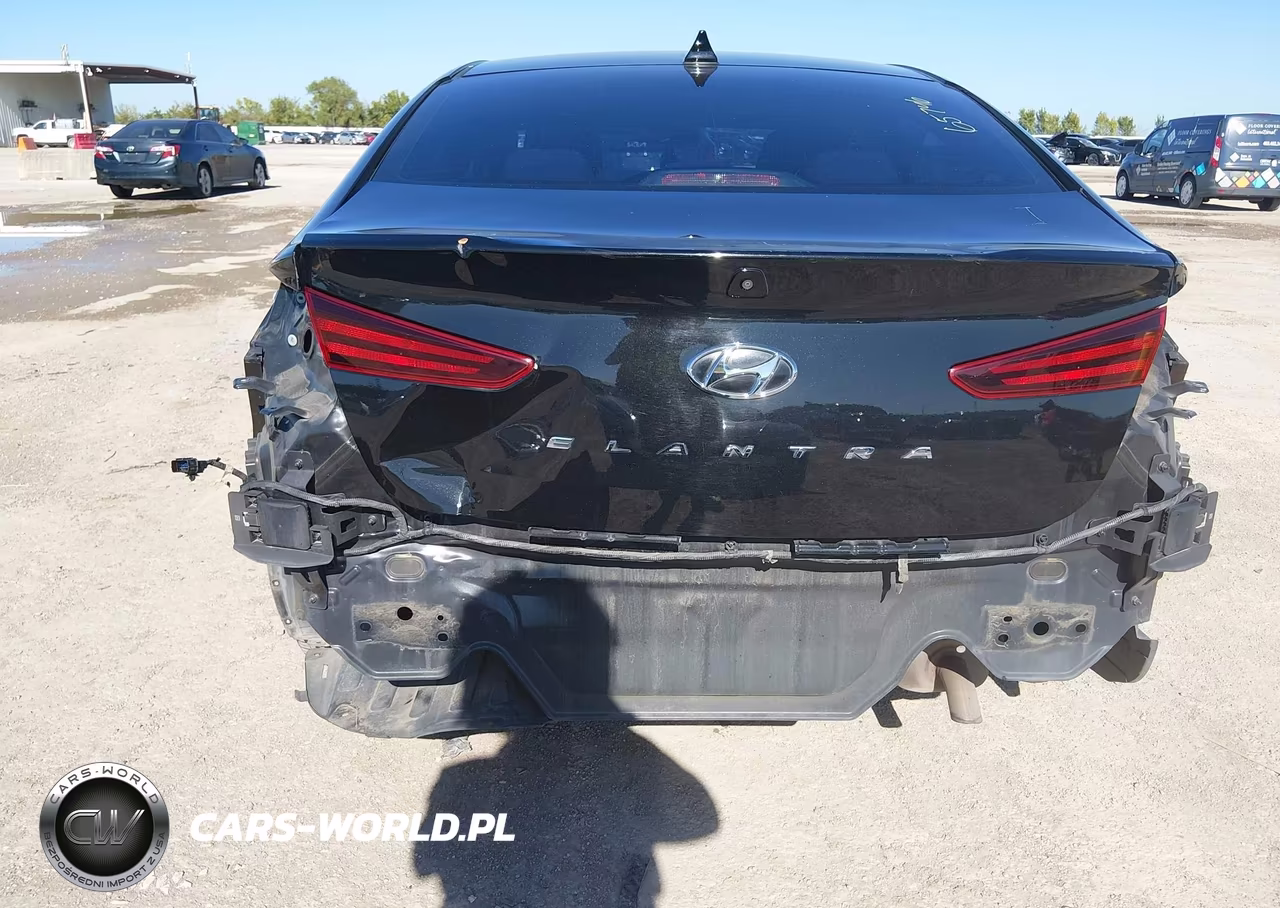 2019 Hyundai Elantra Sel VIN:5NPD84LF2KH493770 - 6