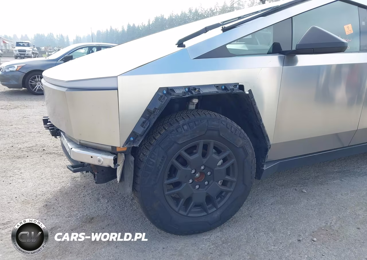 2024 Tesla Cybertruck All-Wheel Drive VIN:7G2CEHED4RA009821 - 11