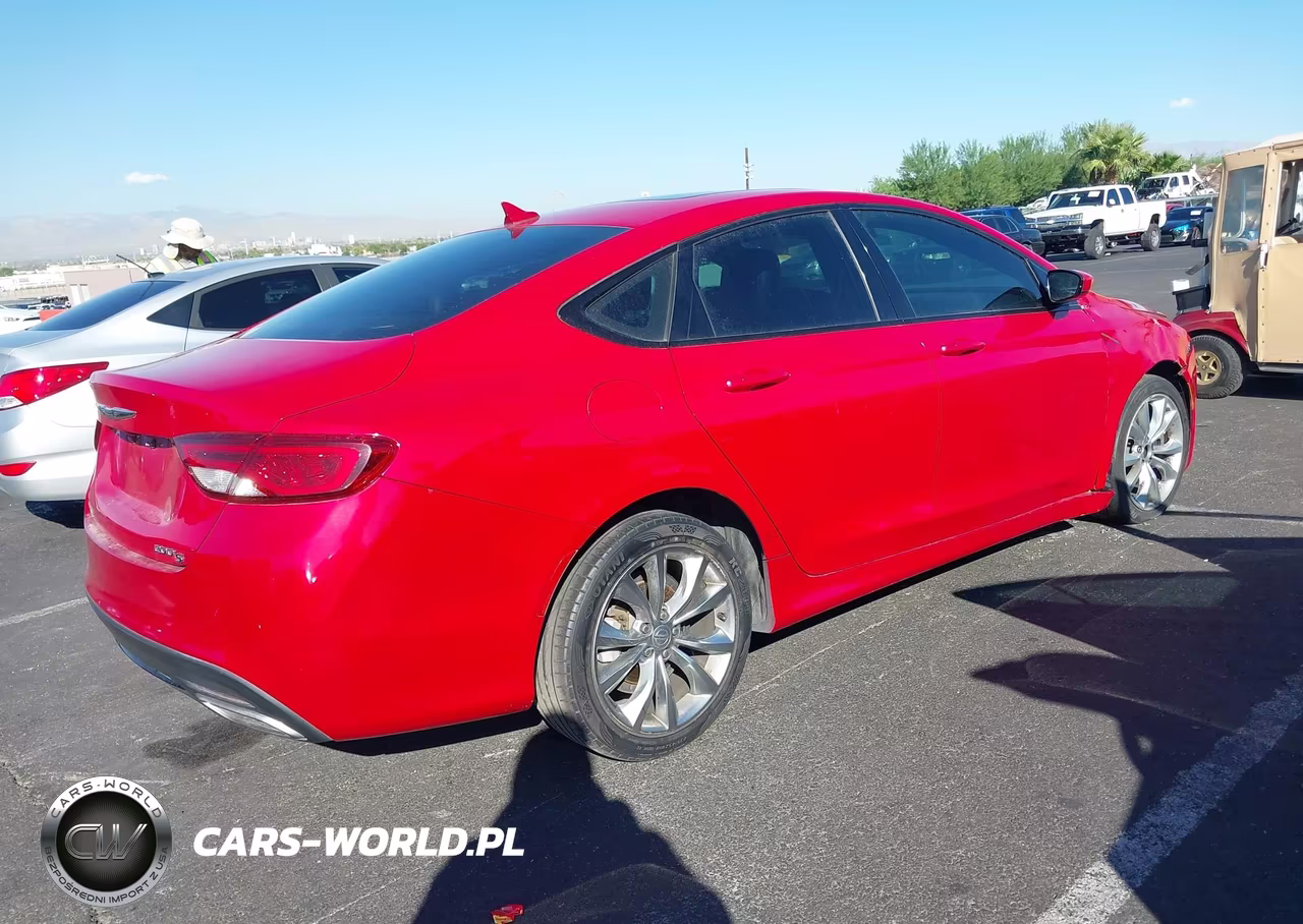 2016 Chrysler 200 S VIN:1C3CCCBG4GN146998 - 4