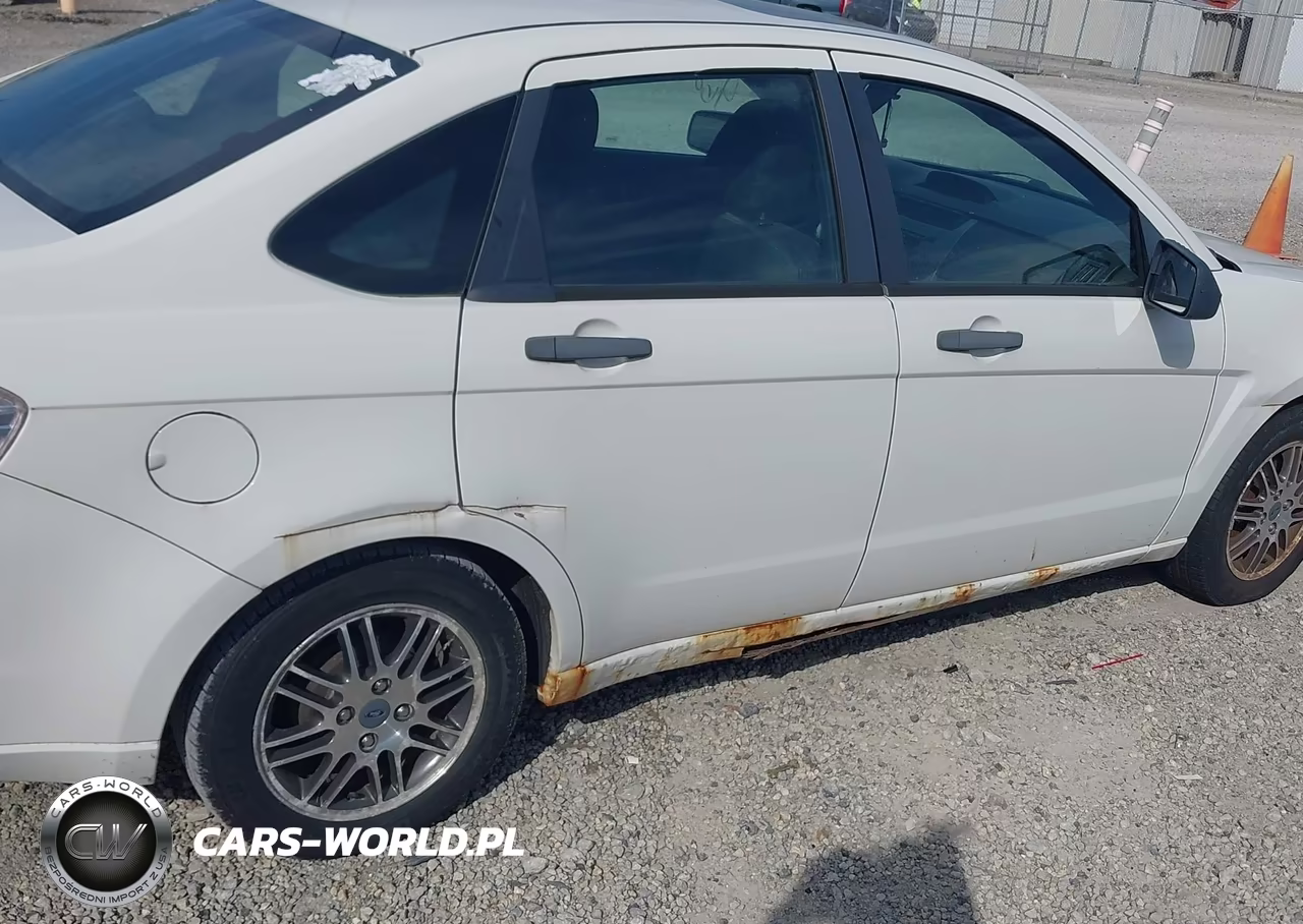2010 Ford Focus Se VIN:1FAHP3FN2AW253019 - 6