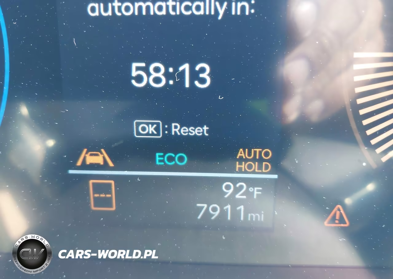 2026 Hyundai Sonata Hybrid Blue VIN:KMHL24JJ2TA173647 - 15