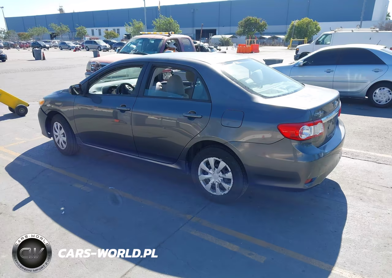 2011 Toyota Corolla Le VIN:2T1BU4EE5BC707273 - 3