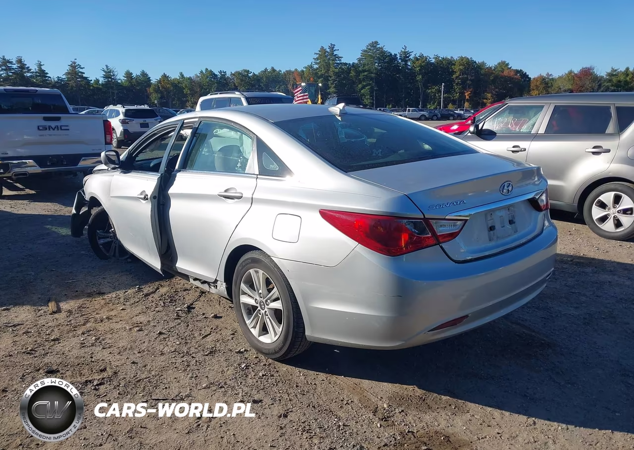 2012 Hyundai Sonata Gls VIN:5NPEB4AC7CH488788 - 3