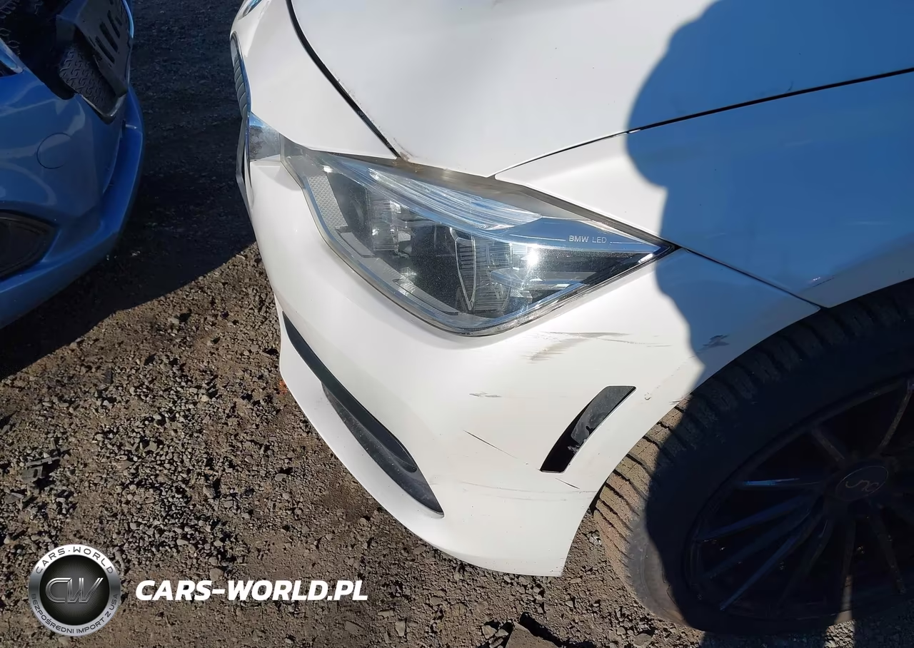 2018 BMW 320I xDrive VIN:WBA8A3C55JA357627 - 6