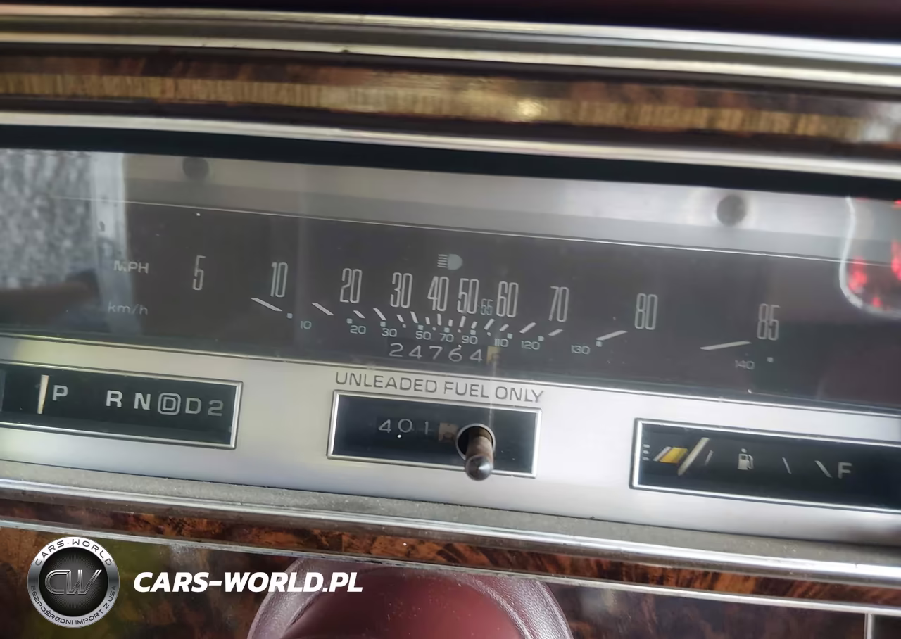1983 Oldsmobile 98 Regency VIN:1G3AX69Y6DM870376 - 7