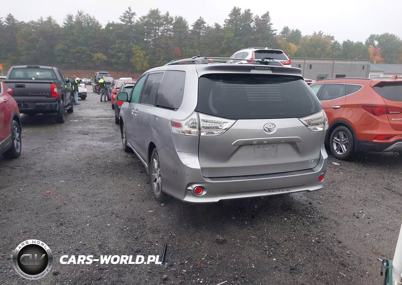 2011 Toyota Sienna Se VIN:5TDXK3DCXBS037703 - 16