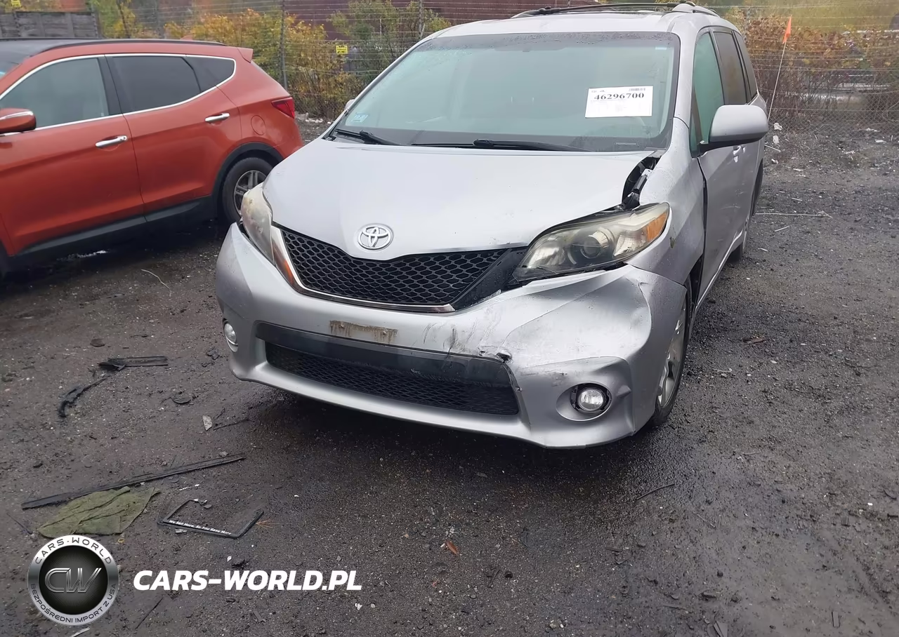 2011 Toyota Sienna Se VIN:5TDXK3DCXBS037703 - 6