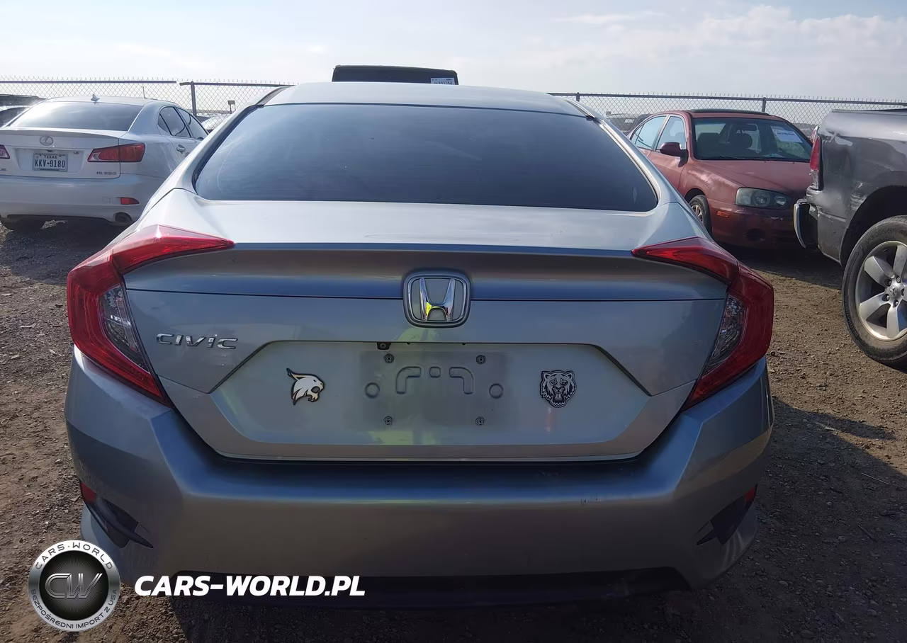 2018 Honda Civic Lx VIN:2HGFC2F52JH557636 - 16