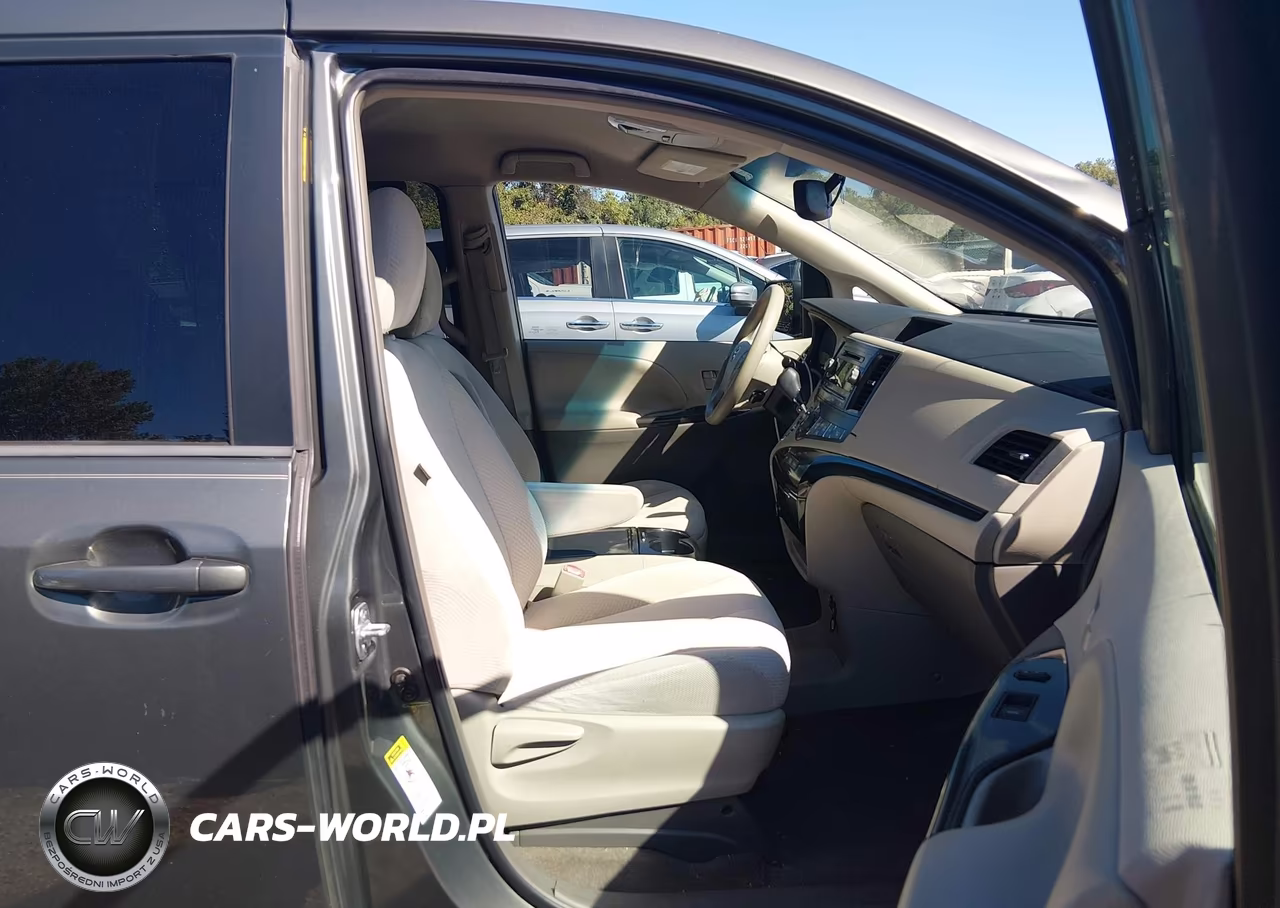 2013 Toyota Sienna Le V6 8 Passenger VIN:5TDKK3DCXDS281669 - 5