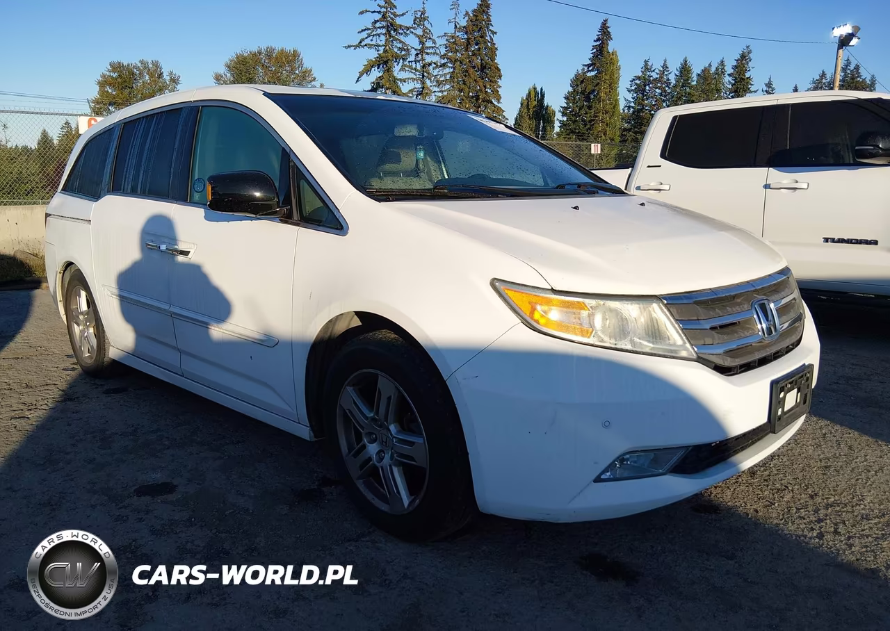 2011 Honda Odyssey Touring-Touring Elite