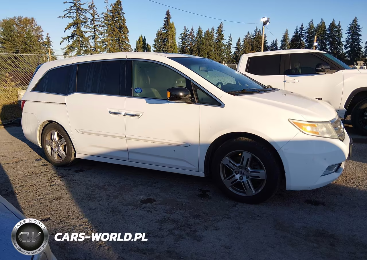 2011 Honda Odyssey Touring-Touring Elite VIN:5FNRL5H95BB057362 - 13