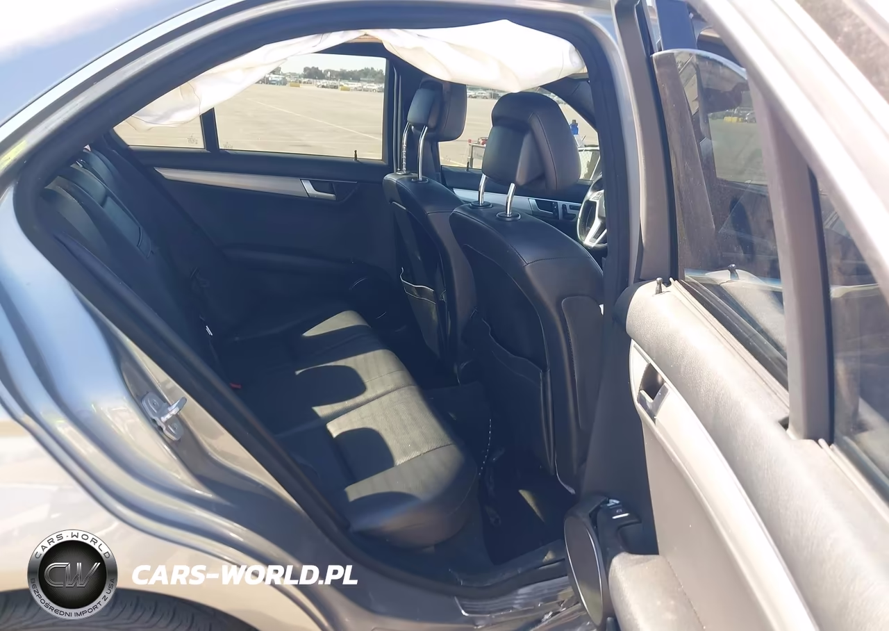 2013 Mercedes-Benz C 250 Sport VIN:WDDGF4HB4DF972509 - 8