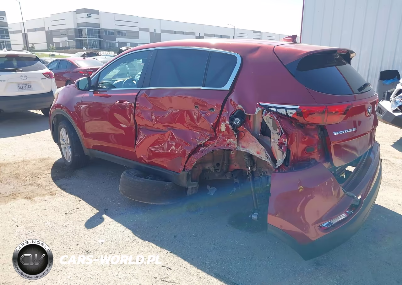 2018 Kia Sportage Lx VIN:KNDPM3AC4J7382409 - 3