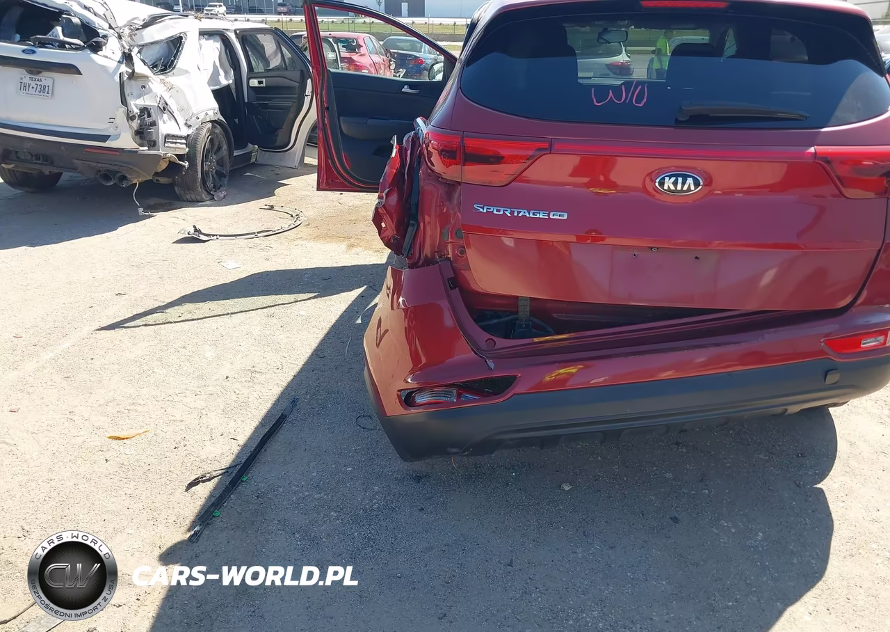 2018 Kia Sportage Lx VIN:KNDPM3AC4J7382409 - 6