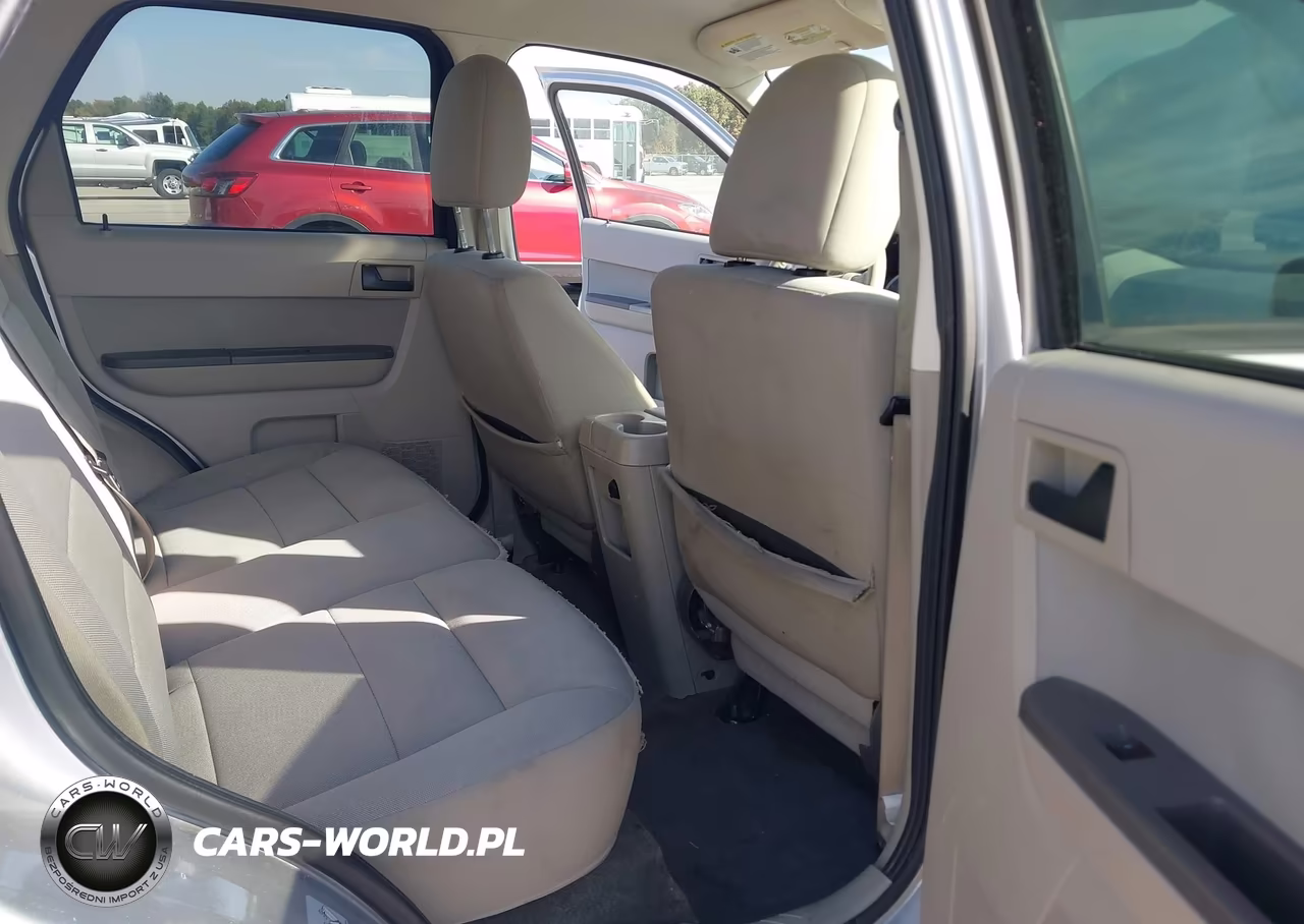 2010 Ford Escape Xlt VIN:1FMCU0D72AKD44276 - 8