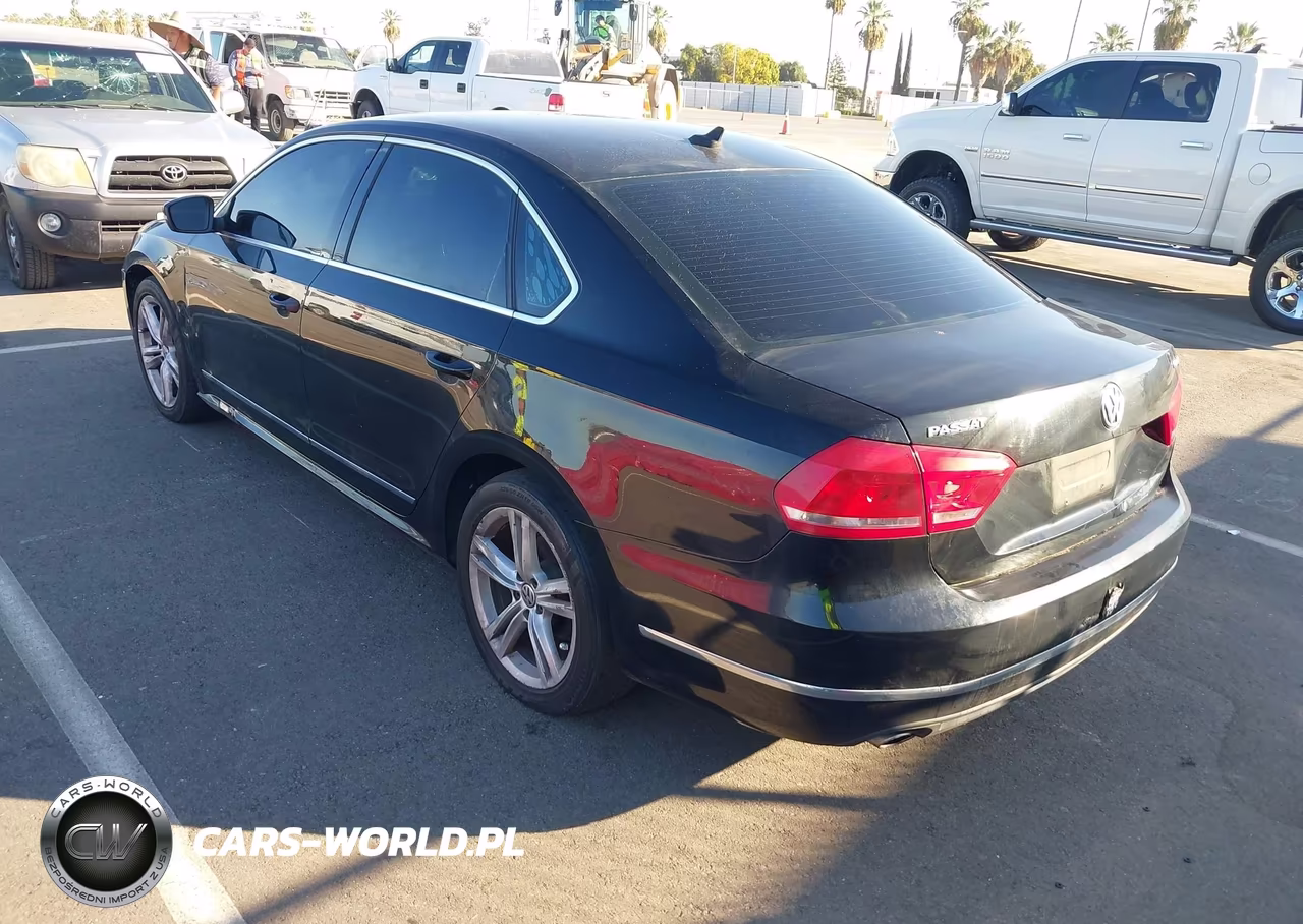 2014 Volkswagen Passat 2.0L Tdi Sel Premium VIN:1VWCN7A39EC018502 - 3