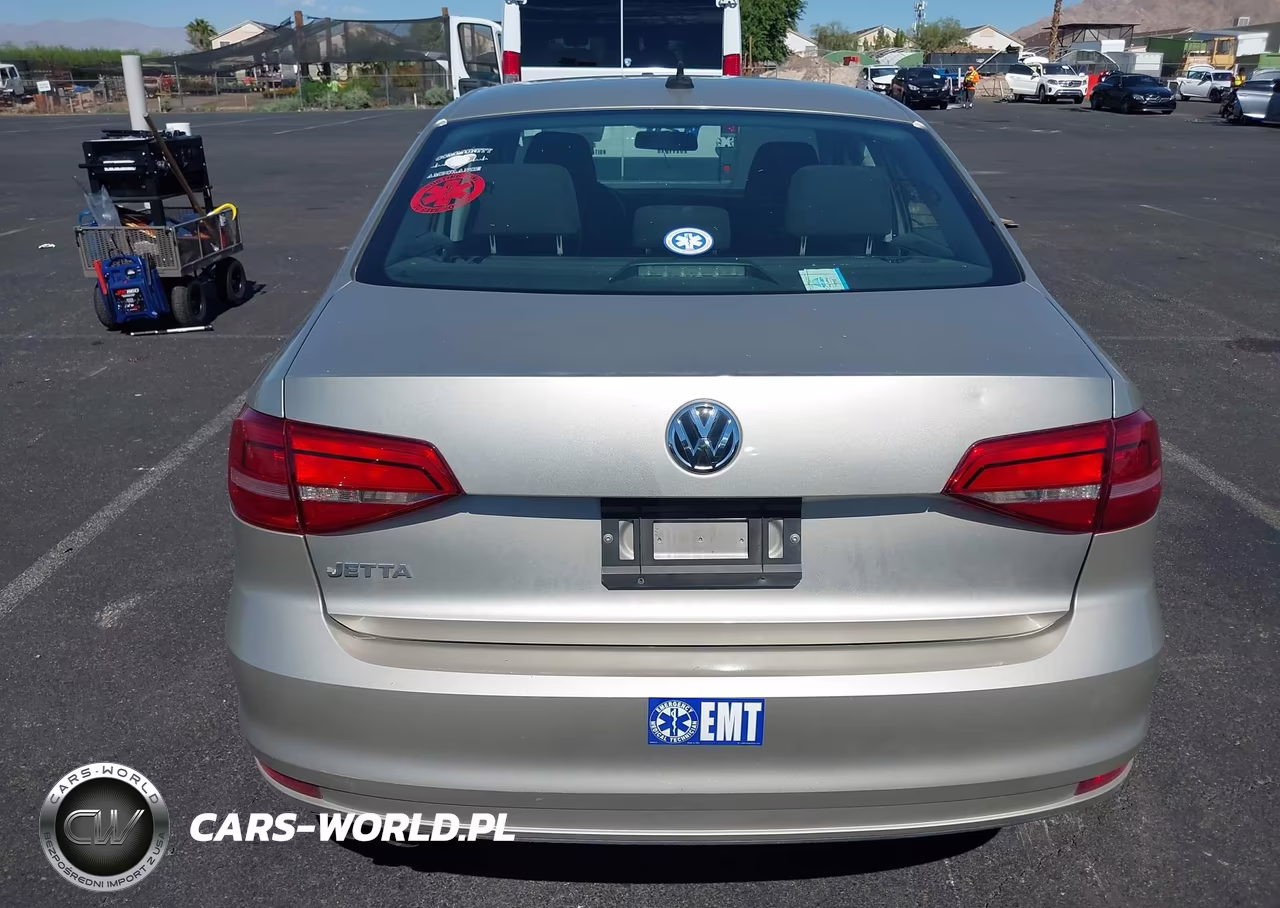 2015 Volkswagen Jetta 2.0L S VIN:3VW2K7AJ3FM404111 - 6