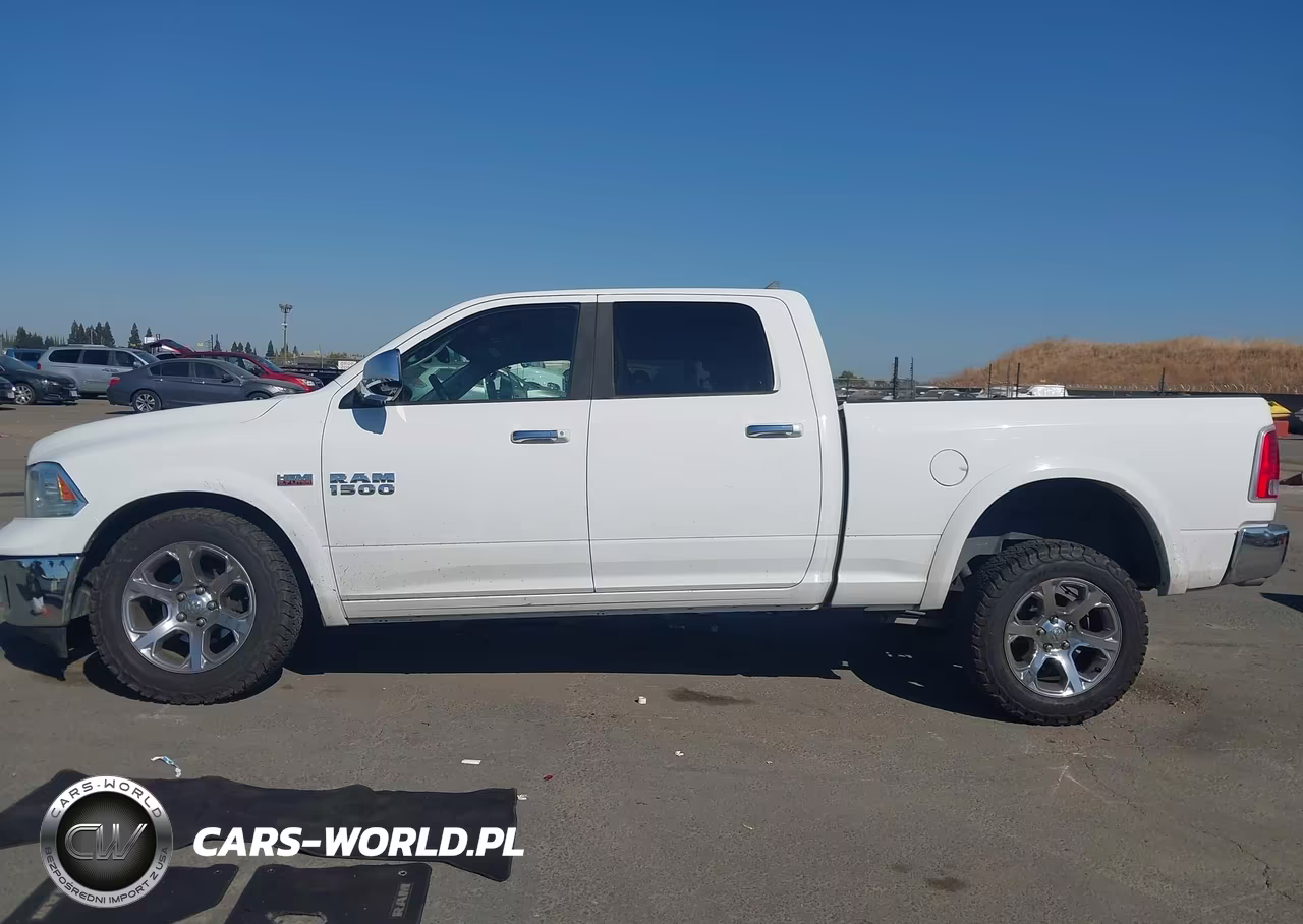 2016 Ram 1500 Laramie VIN:1C6RR7VT3GS350284 - 15