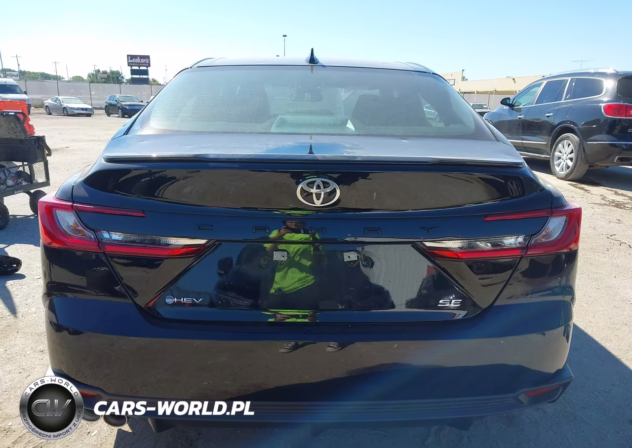 2026 Toyota Camry Se VIN:4T1DAACK1TU237252 - 17
