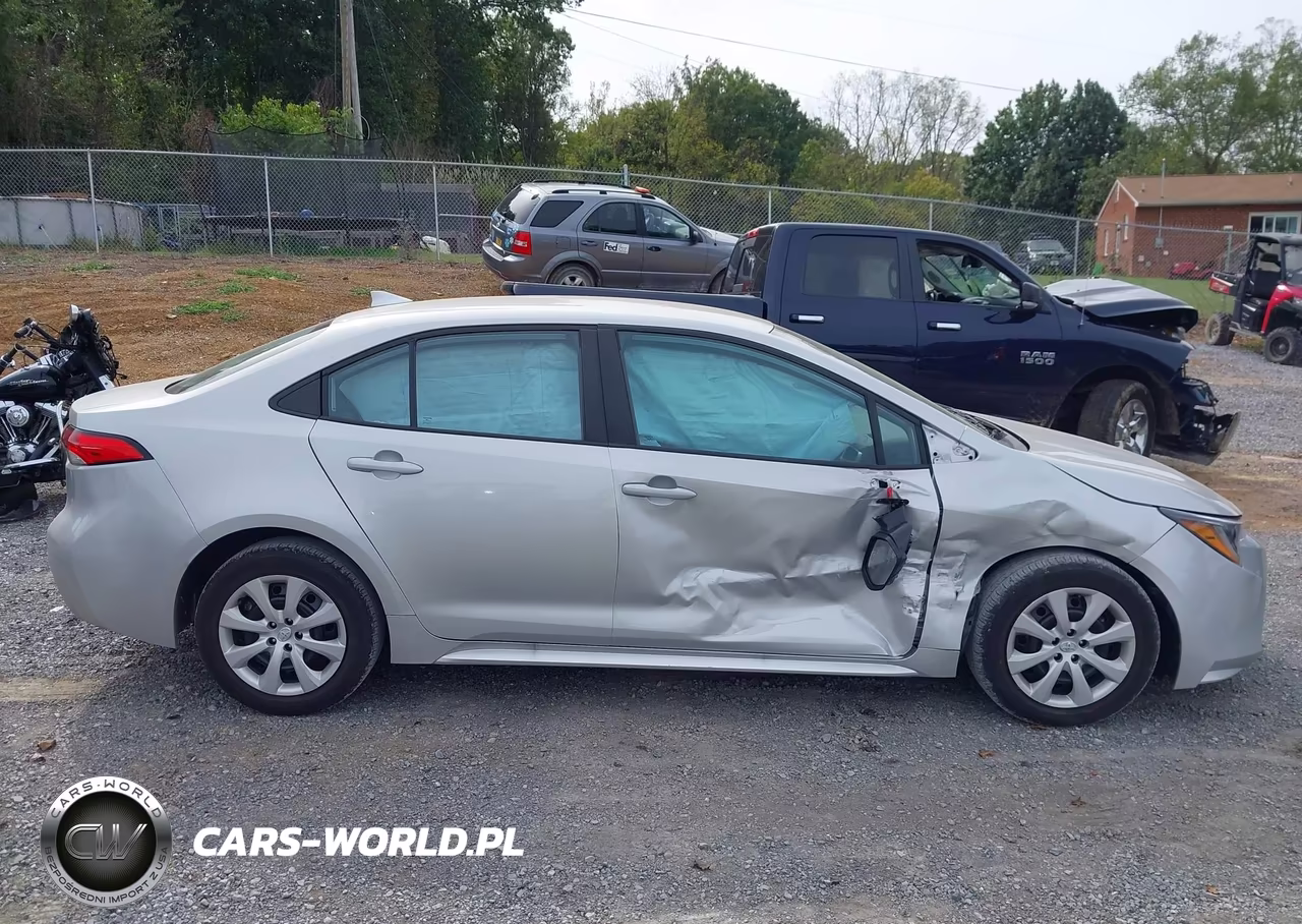 2024 Toyota Corolla Le VIN:5YFB4MDE4RP187028 - 13