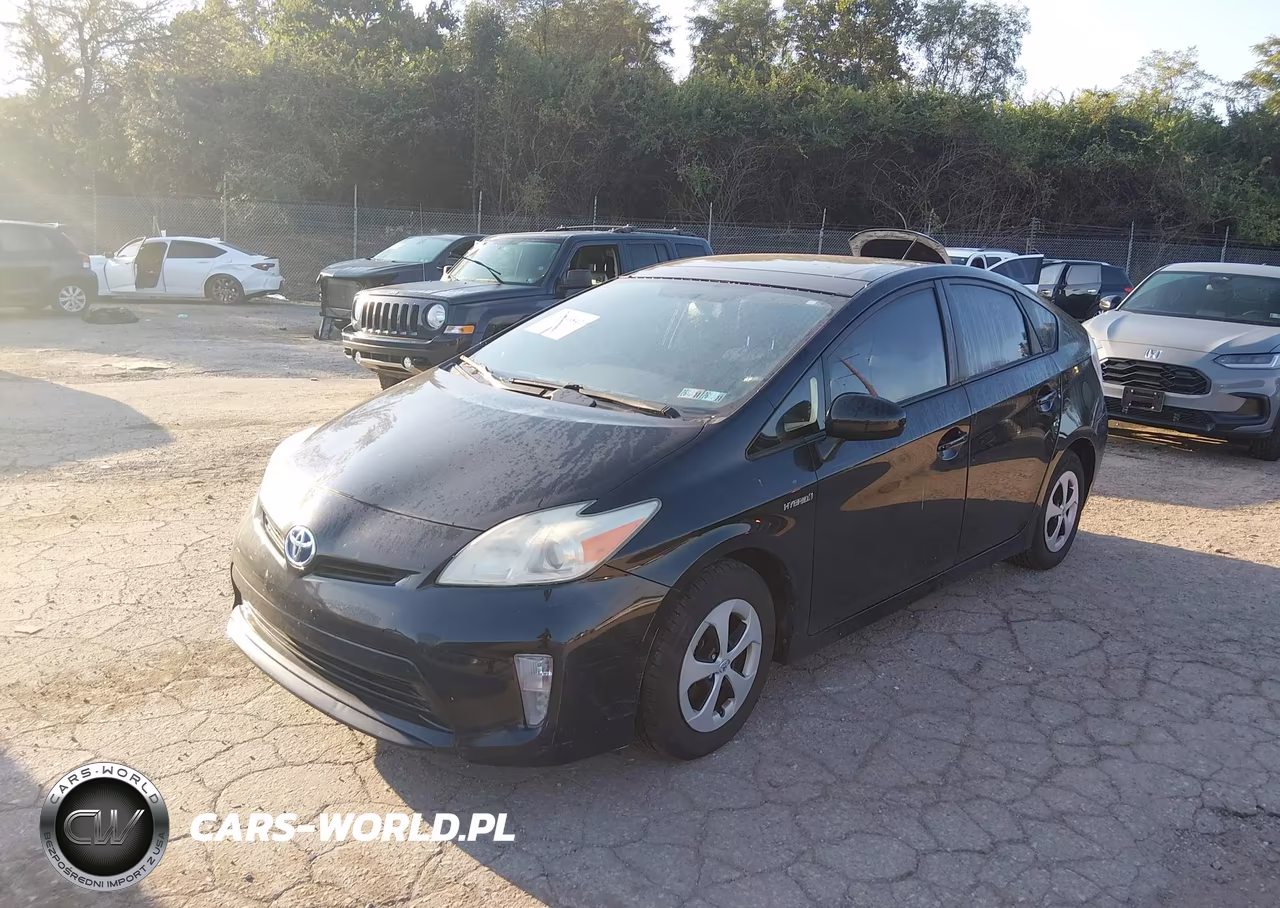 2013 Toyota Prius Three VIN:JTDKN3DU9D5589034 - 2