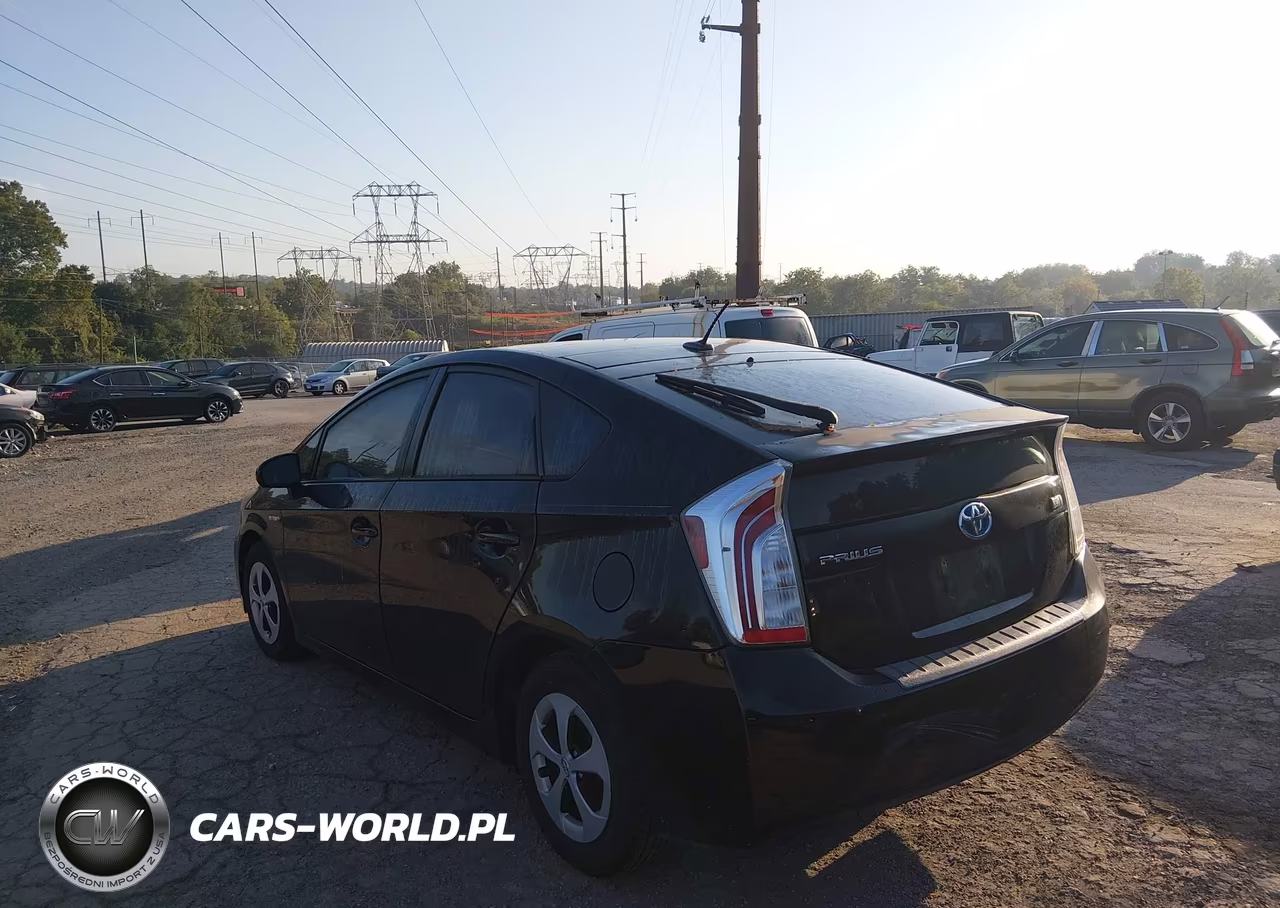 2013 Toyota Prius Three VIN:JTDKN3DU9D5589034 - 3