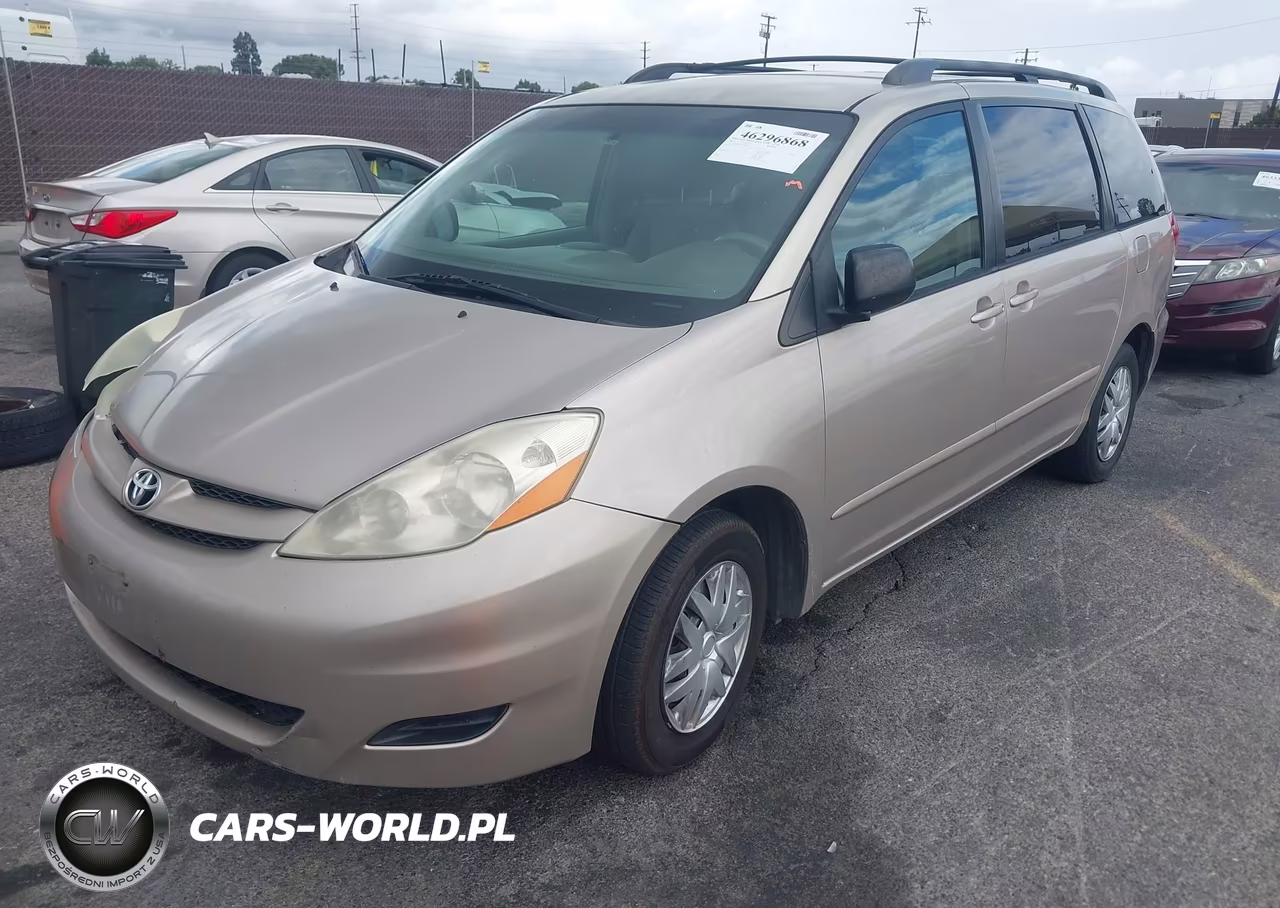 2010 Toyota Sienna Le VIN:5TDKK4CC7AS320107 - 2