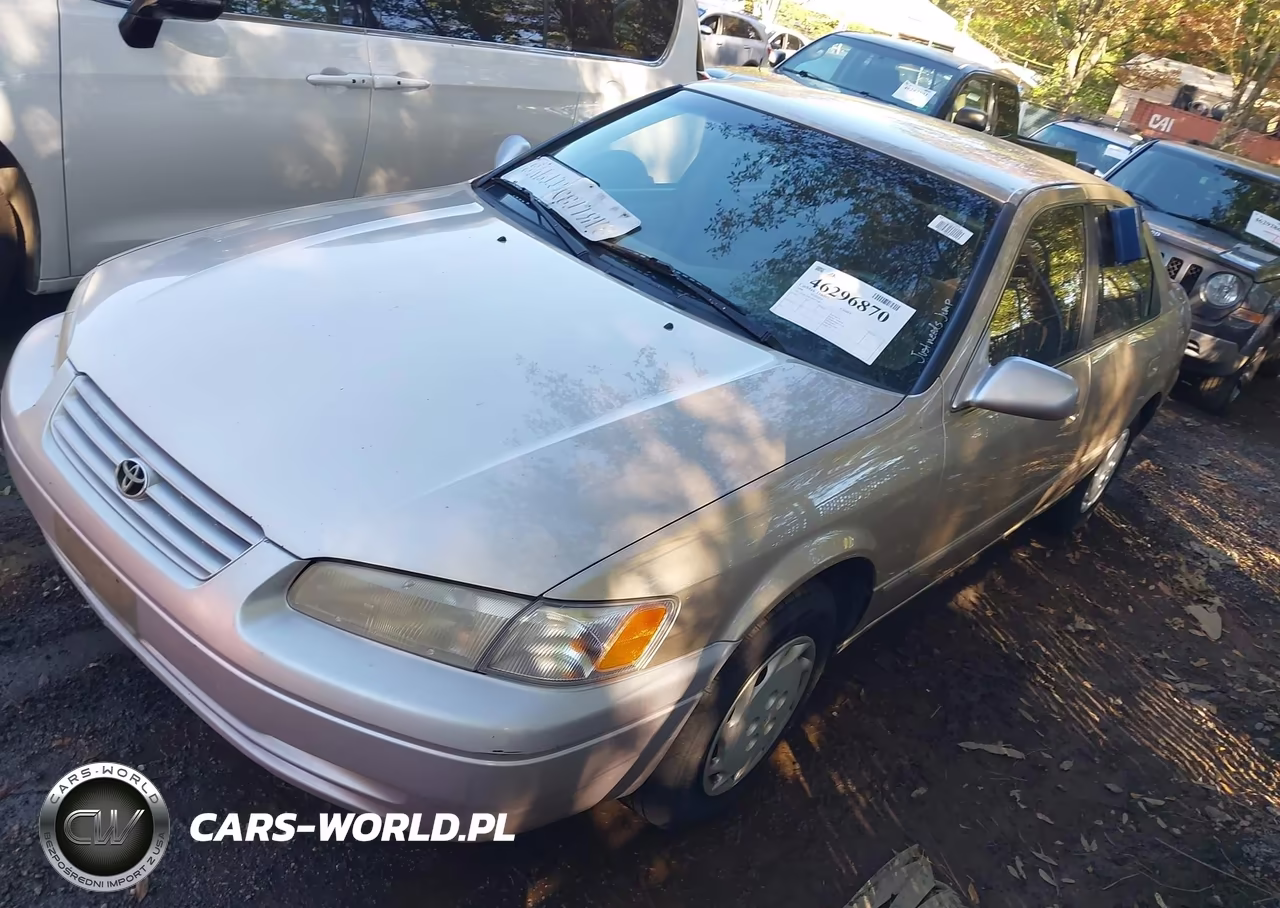 1998 Toyota Camry Le VIN:JT2BG22K1W0141286 - 2